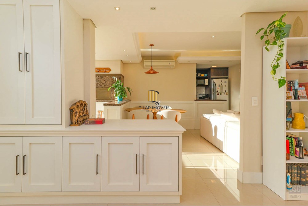 Apartamento 2 dormitórios no bairro Passo da Areia