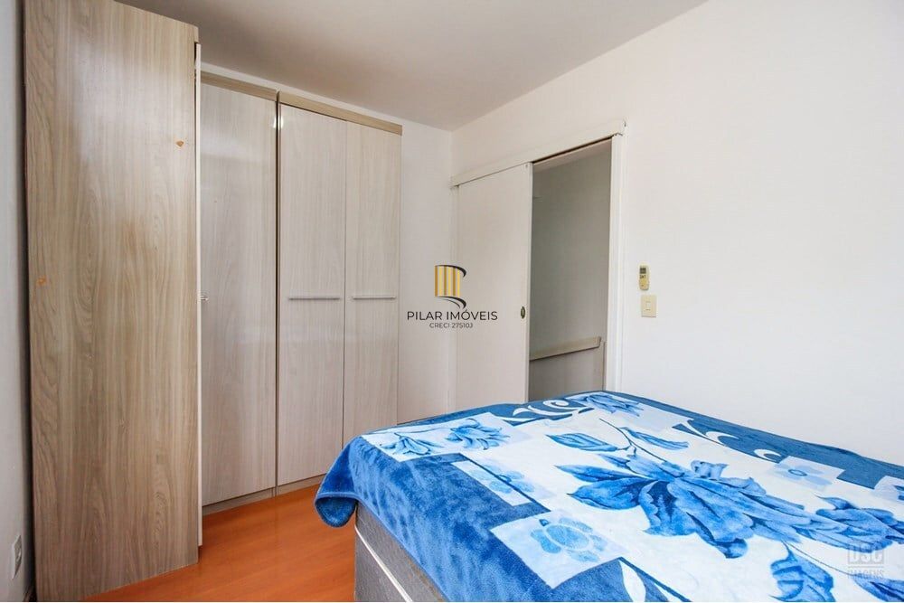 Casa de Condomínio 3 dormitórios no bairro Aberta dos Morros