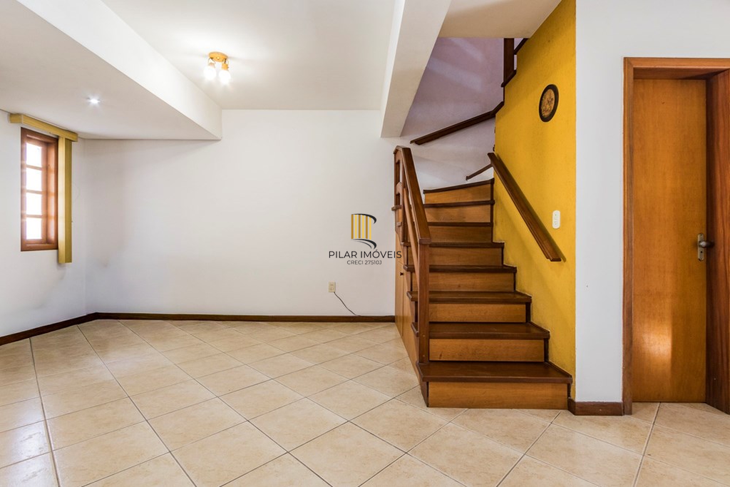 Casa de Condomínio 2 dormitórios no bairro Aberta dos Morros