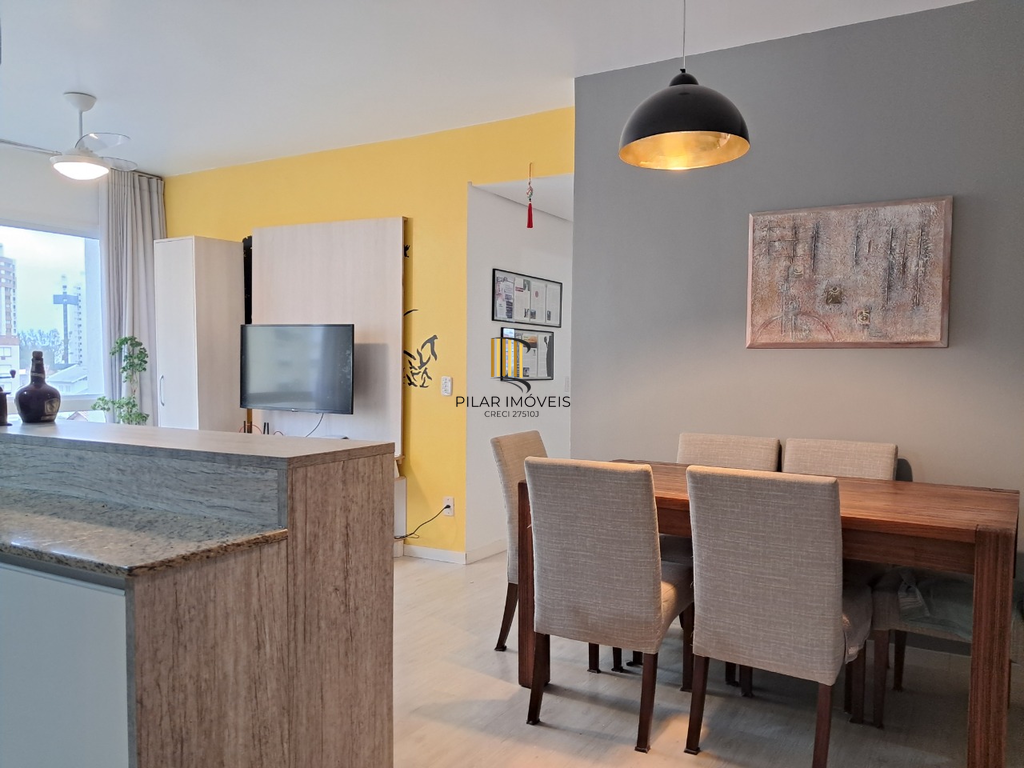 Apartamento 3 dormitórios no bairro Cristal