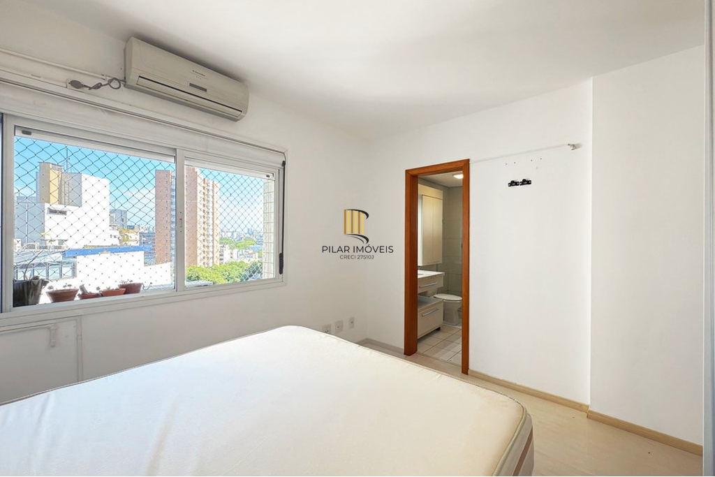 Apartamento 3 dormitórios no bairro Menino Deus