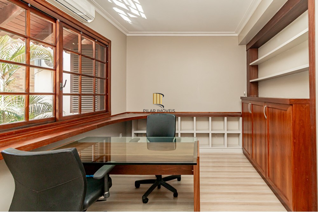 Casa de Condomínio 4 dormitórios no bairro Bela Vista