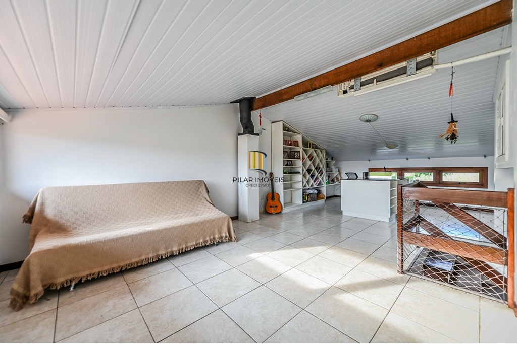 Casa de Condomínio 2 dormitórios no bairro Hípica