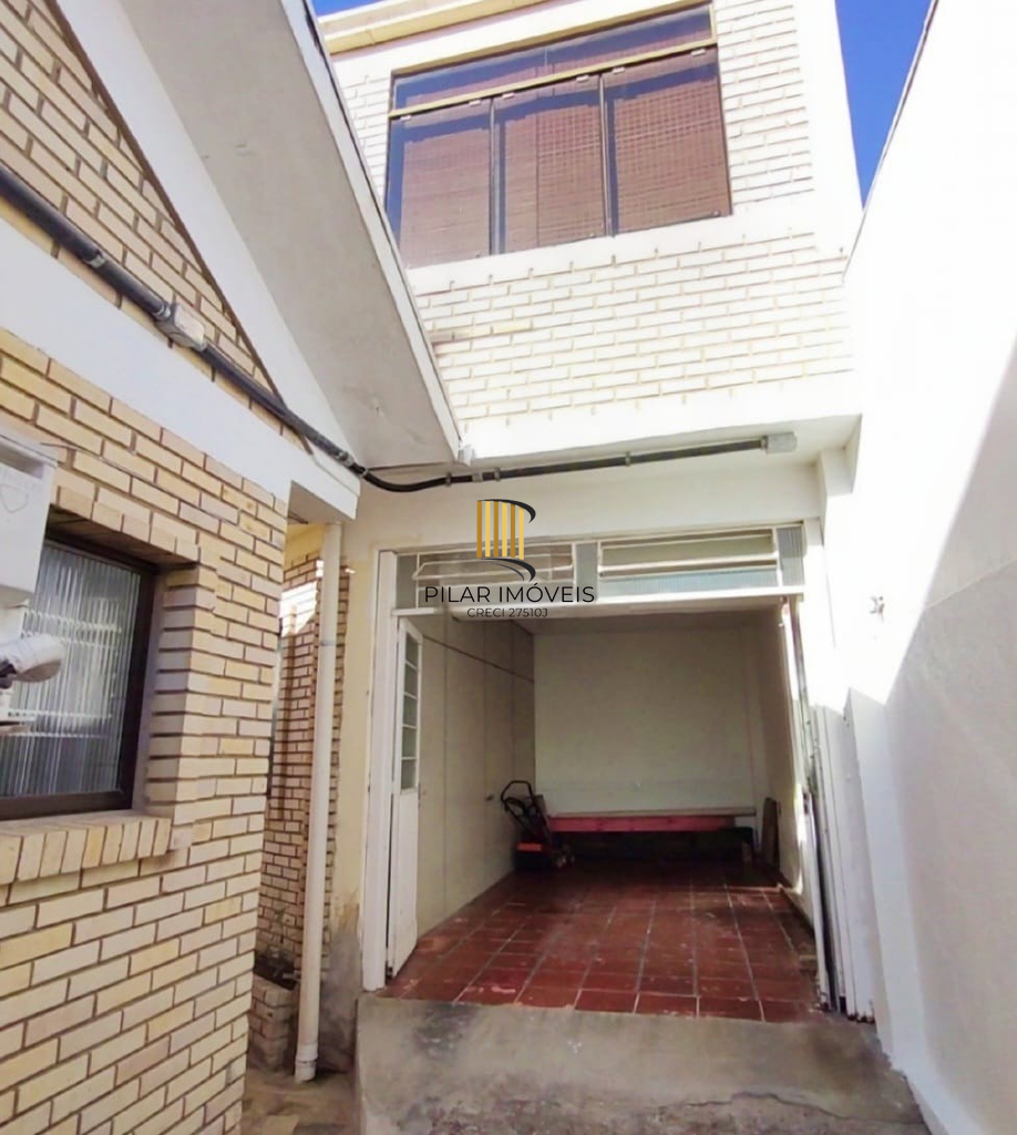 Casa 4 dormitórios no bairro Jardim Itu