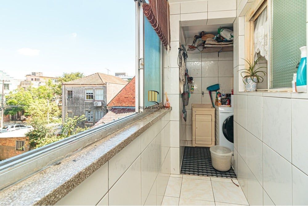Apartamento 2 dormitórios no bairro São Geraldo