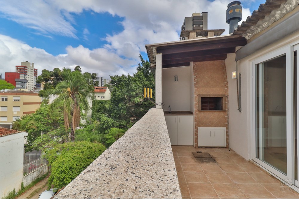 Cobertura 2 dormitórios no bairro Petrópolis