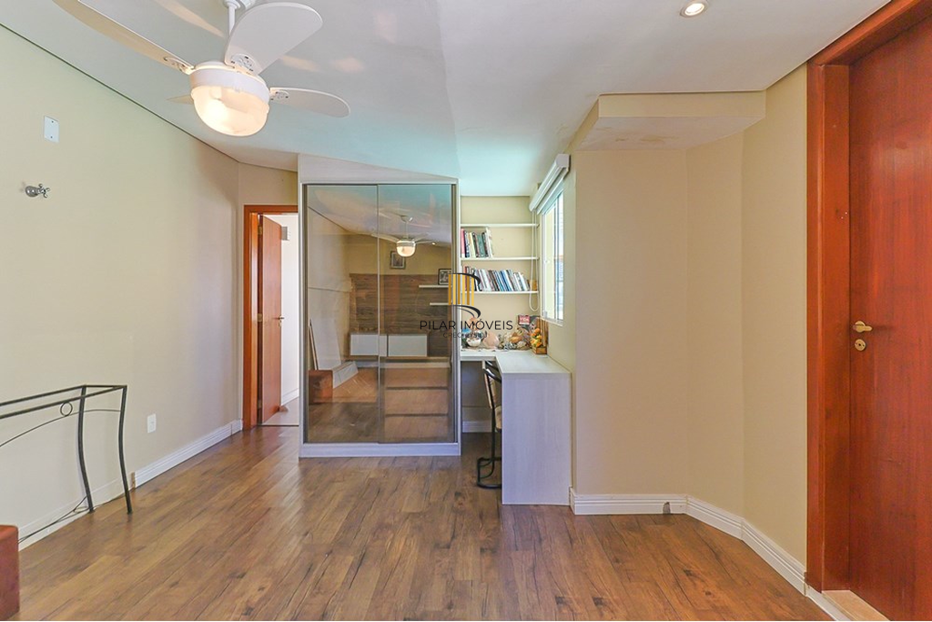 Cobertura 3 dormitórios no bairro Petrópolis