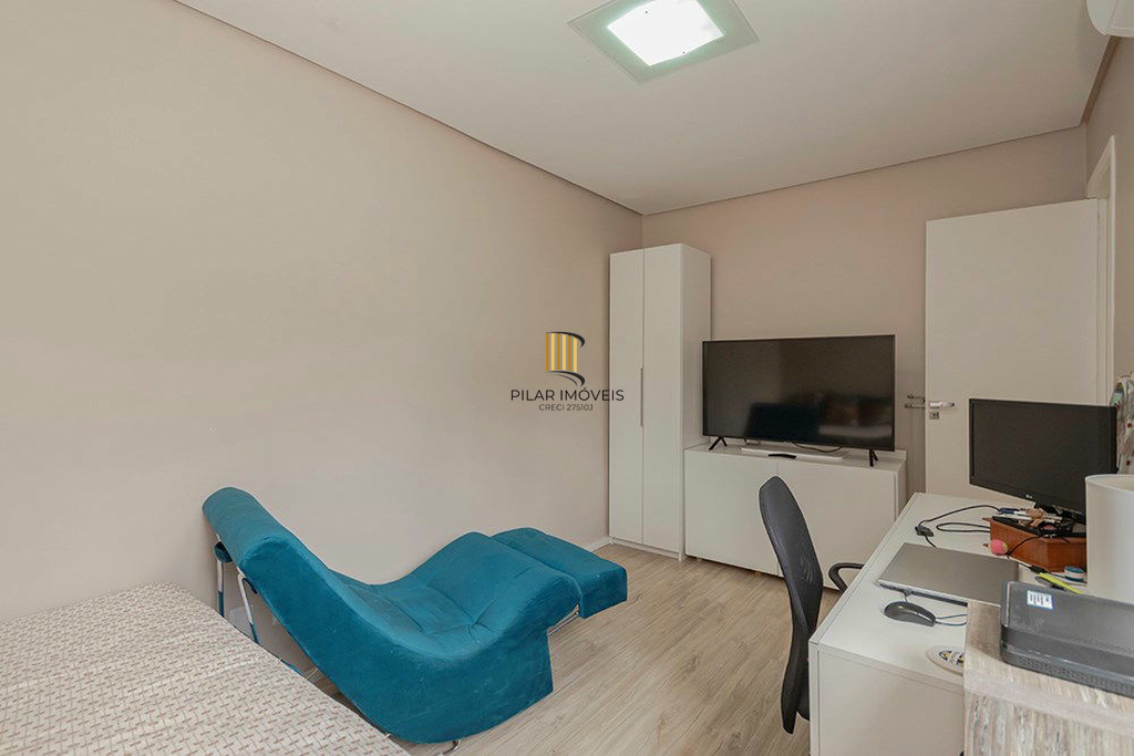 Casa 3 dormitórios no bairro Ipanema