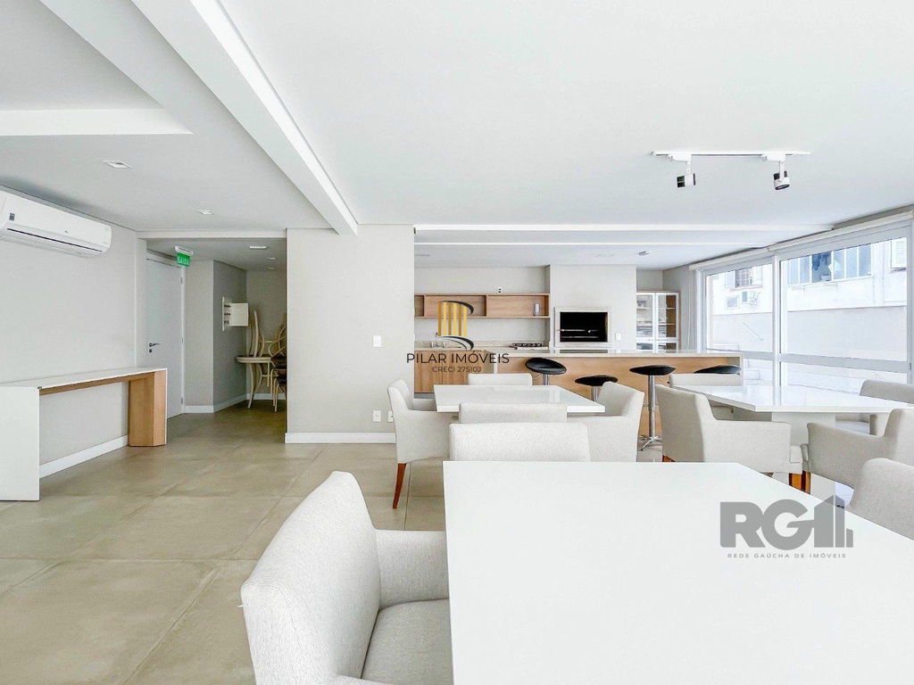 Apartamento 2 dormitórios no bairro Menino Deus