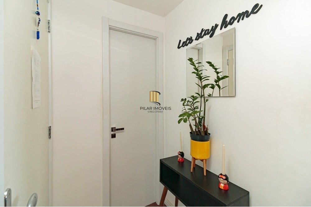 Apartamento 2 dormitórios no bairro Jardim Lindóia
