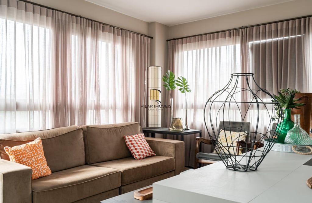 Apartamento 3 dormitórios no bairro Menino Deus