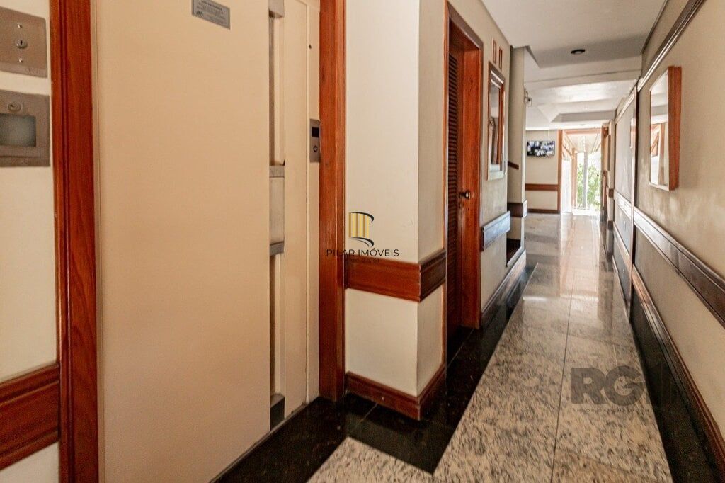 Apartamento 3 dormitórios no bairro Menino Deus