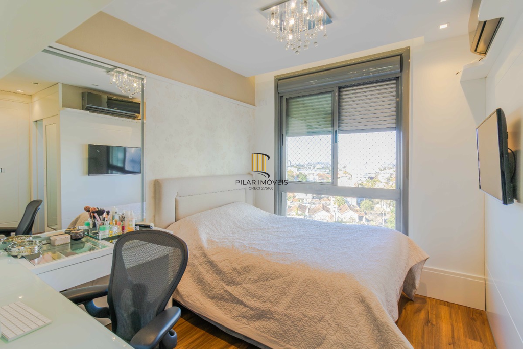 Apartamento 4 dormitórios no bairro Jardim Europa