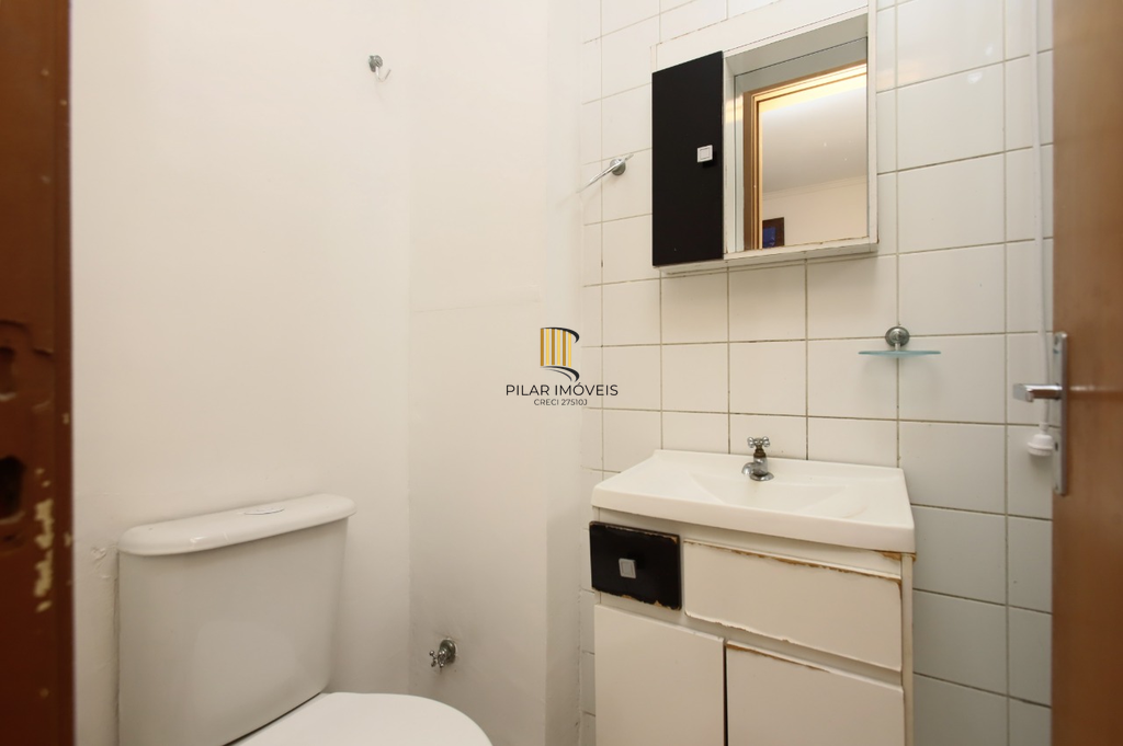 Apartamento 2 dormitórios no bairro Rubem Berta