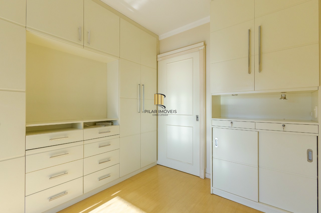 Apartamento 3 dormitórios no bairro Petrópolis