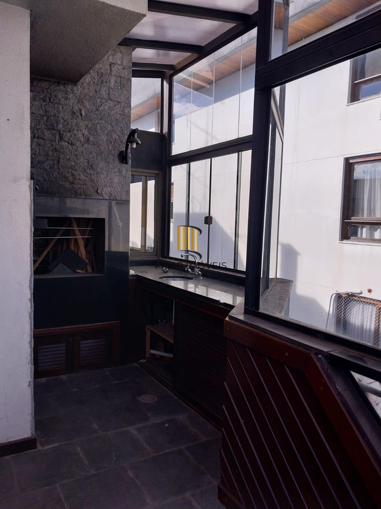 Cobertura 2 dormitórios no bairro Santana