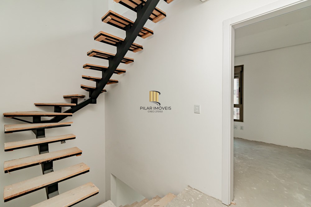 Casa de Condomínio 4 dormitórios no bairro Jardim Itu