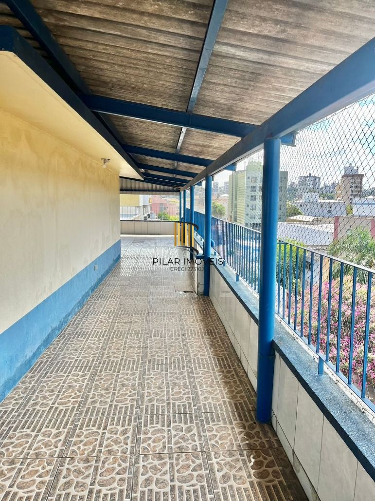 Vende ótimo apto de 02 dormitórios