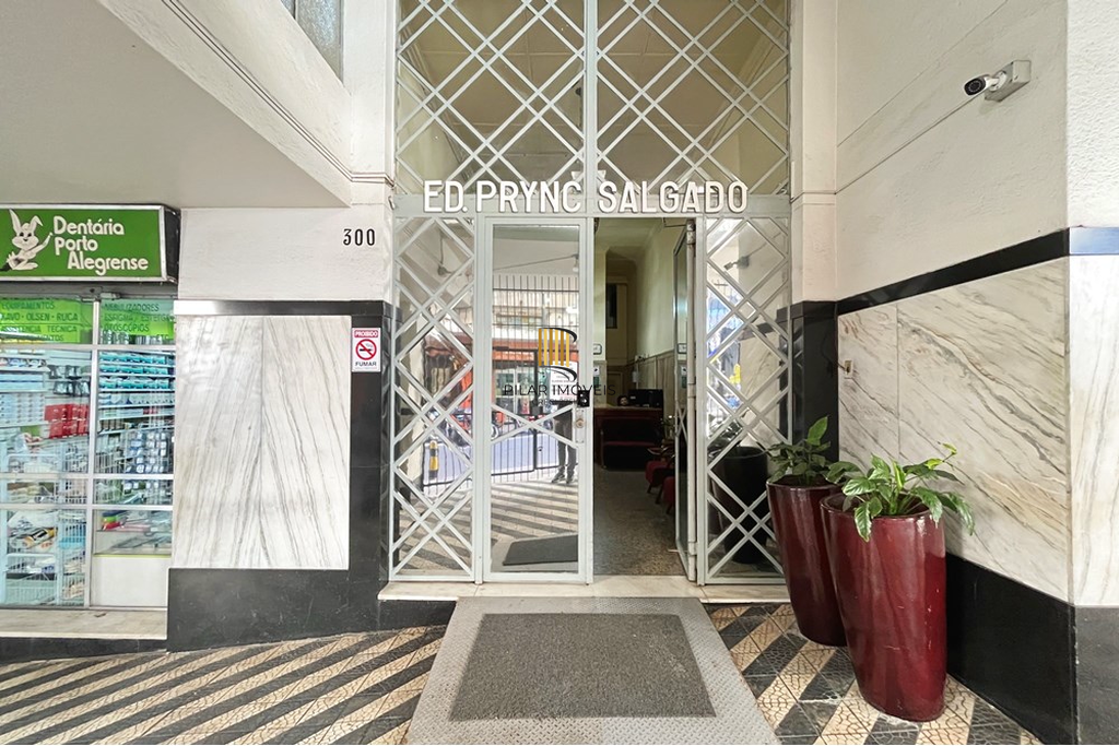 Apartamento 3 dormitórios no bairro Centro Histórico