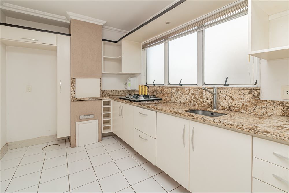 Apartamento 2 dormitórios no bairro Petrópolis