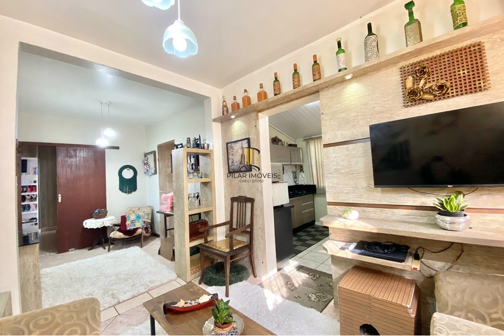 Casa 2 dormitórios no bairro Califórnia