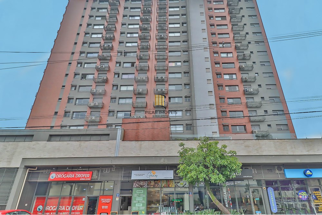 Apartamento 2 dormitórios no bairro Vila Ipiranga