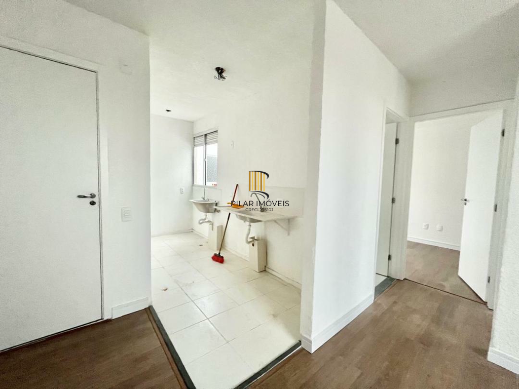 Apartamento 2 dormitórios no bairro Restinga
