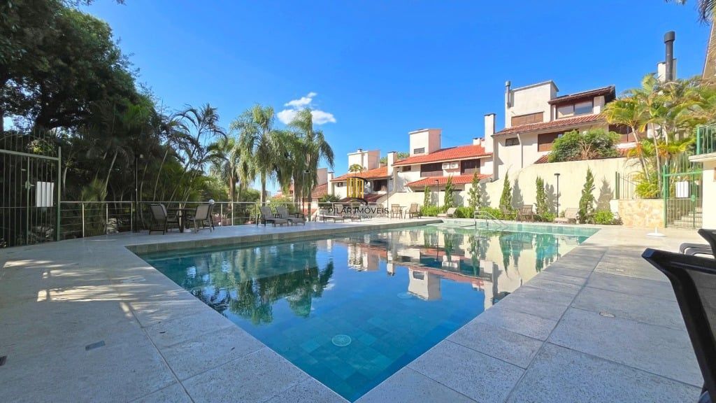 Casa 3 dormitórios no bairro Teresópolis