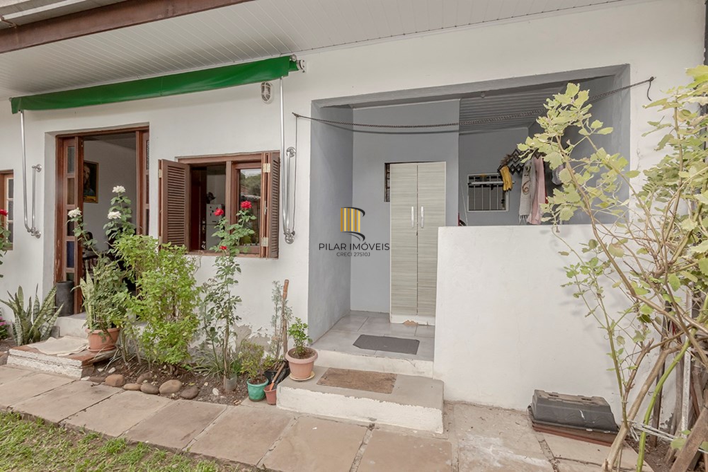 Casa 2 dormitórios no bairro Teresópolis