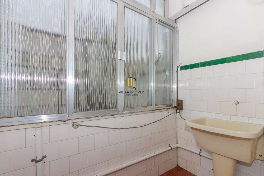 Apartamento 3 dormitórios no bairro Menino Deus