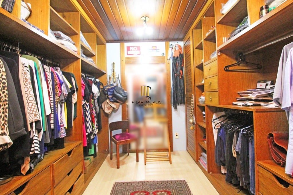 Casa de Condomínio 4 dormitórios no bairro Santa Tereza