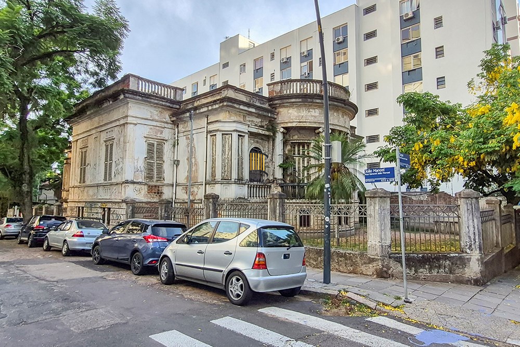 Apartamento 3 dormitórios no bairro Centro Histórico