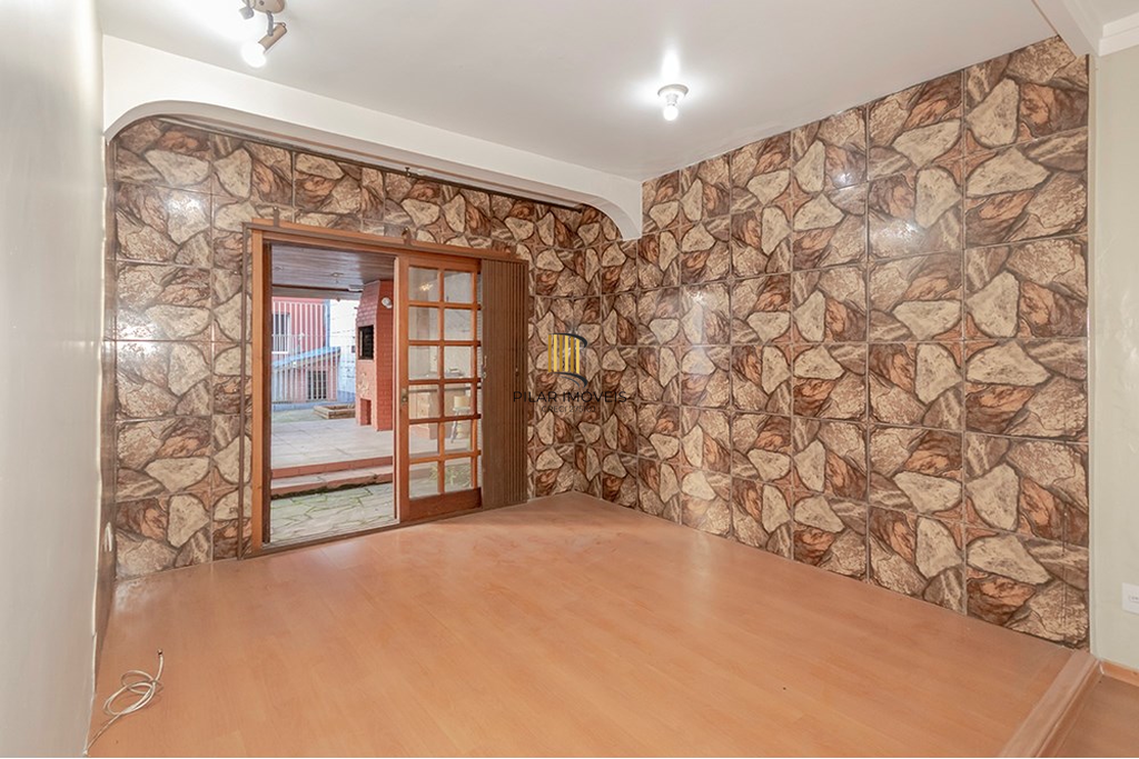 Casa 4 dormitórios no bairro Jardim Planalto