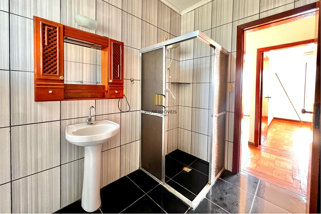 Apartamento 2 dormitórios no bairro Marechal Rondon