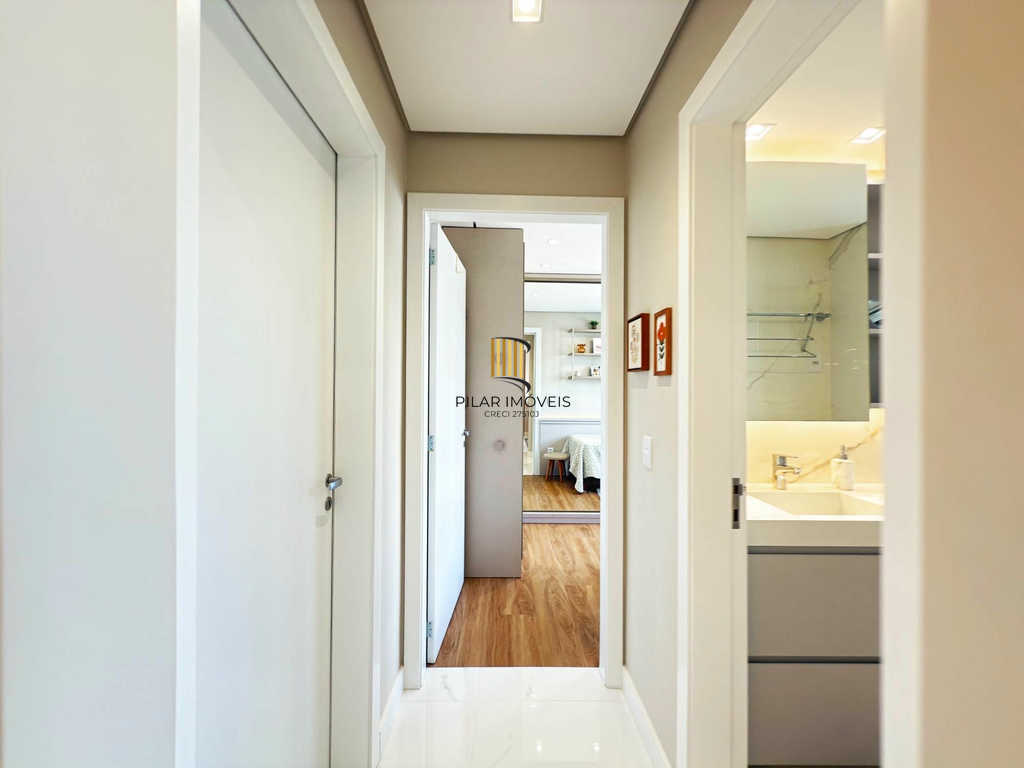 Apartamento 2 dormitórios no bairro Passo da Areia