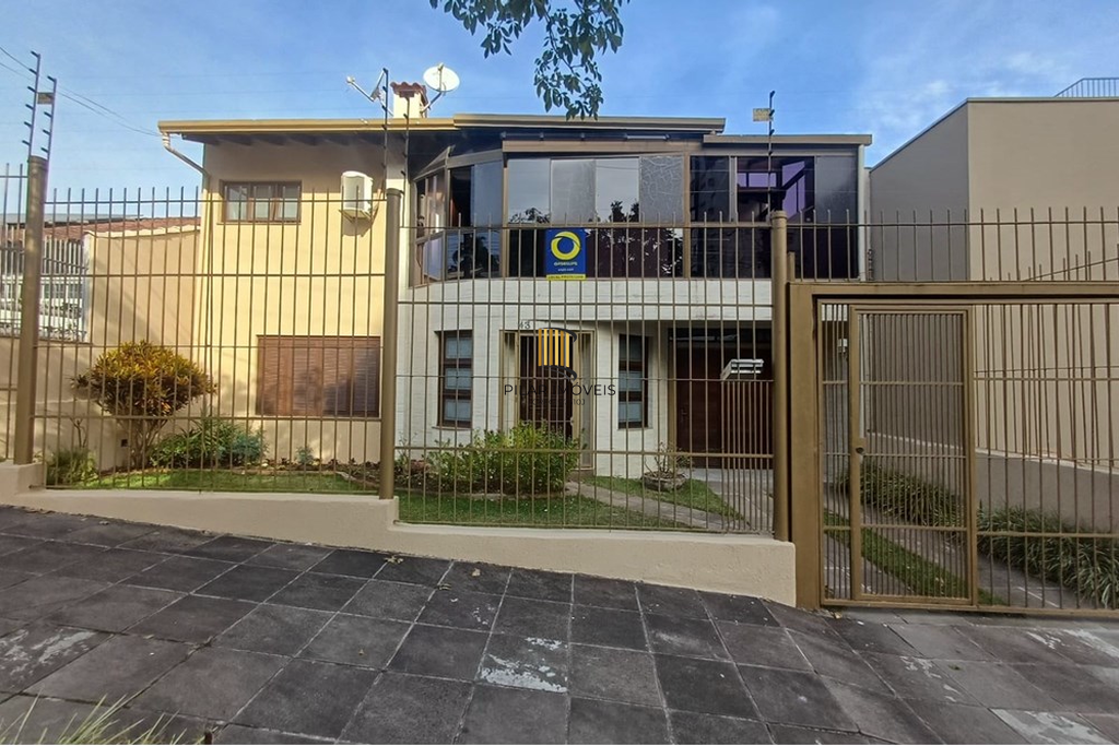 Casa 3 dormitórios no bairro Jardim do Salso - Pilar Imóveis