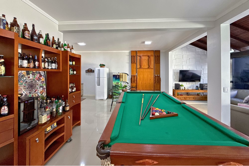 Casa 4 dormitórios no bairro São José