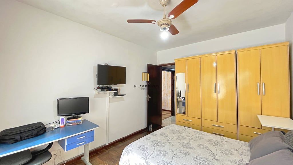 Casa 3 dormitórios no bairro Vila Nova