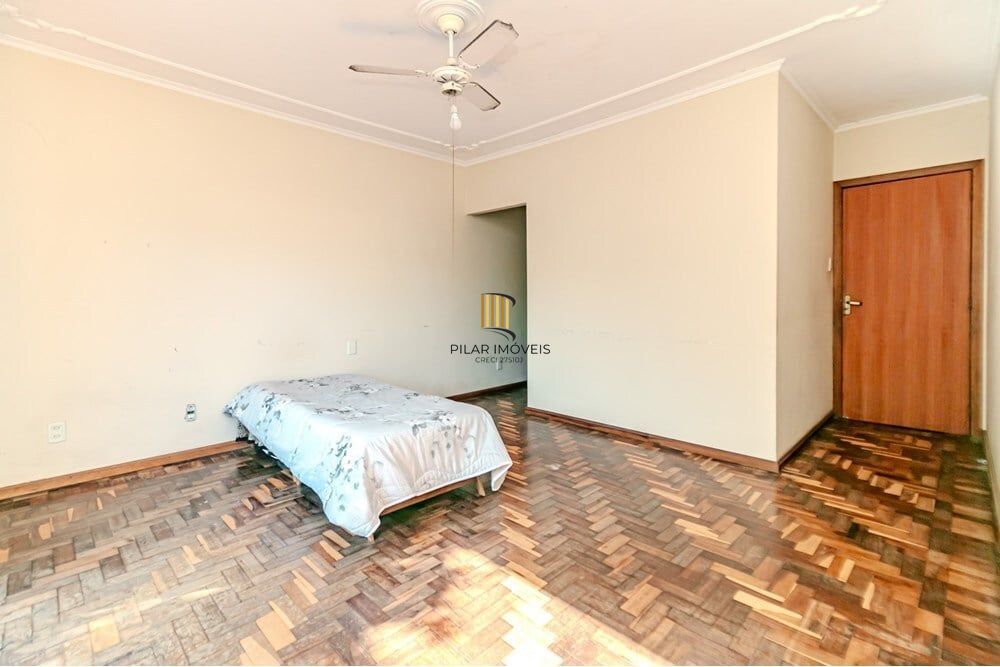 Casa 4 dormitórios no bairro Jardim São Pedro