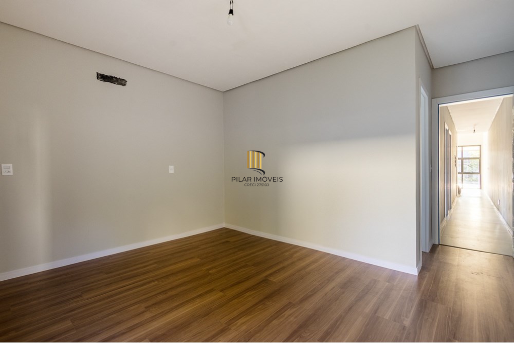 Casa 3 dormitórios no bairro Morro Santana