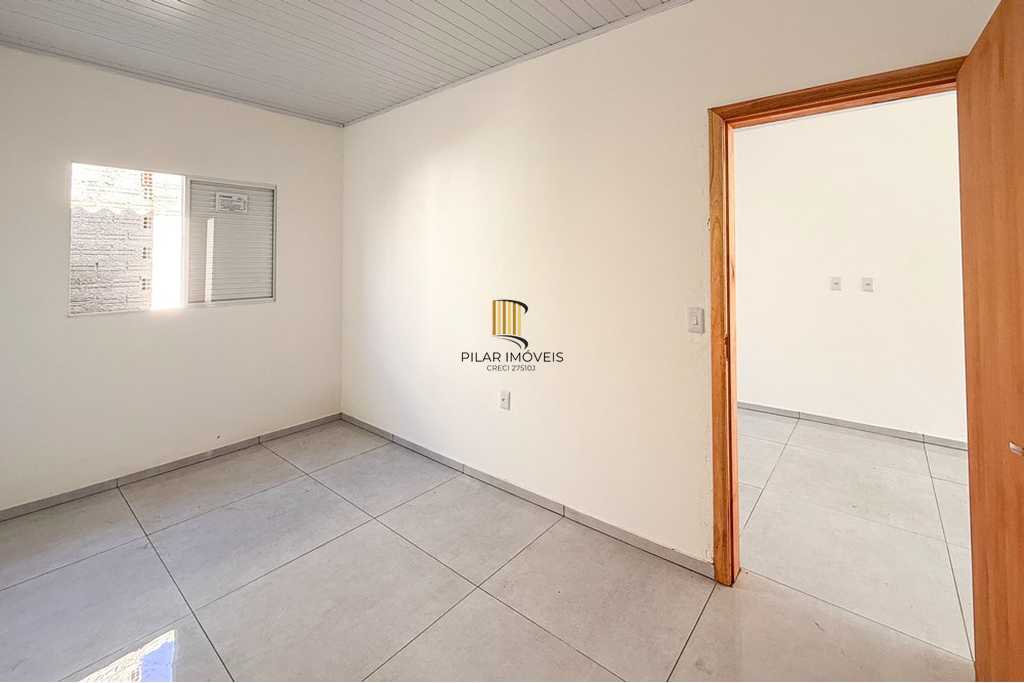 Casa 2 dormitórios no bairro Guajuviras