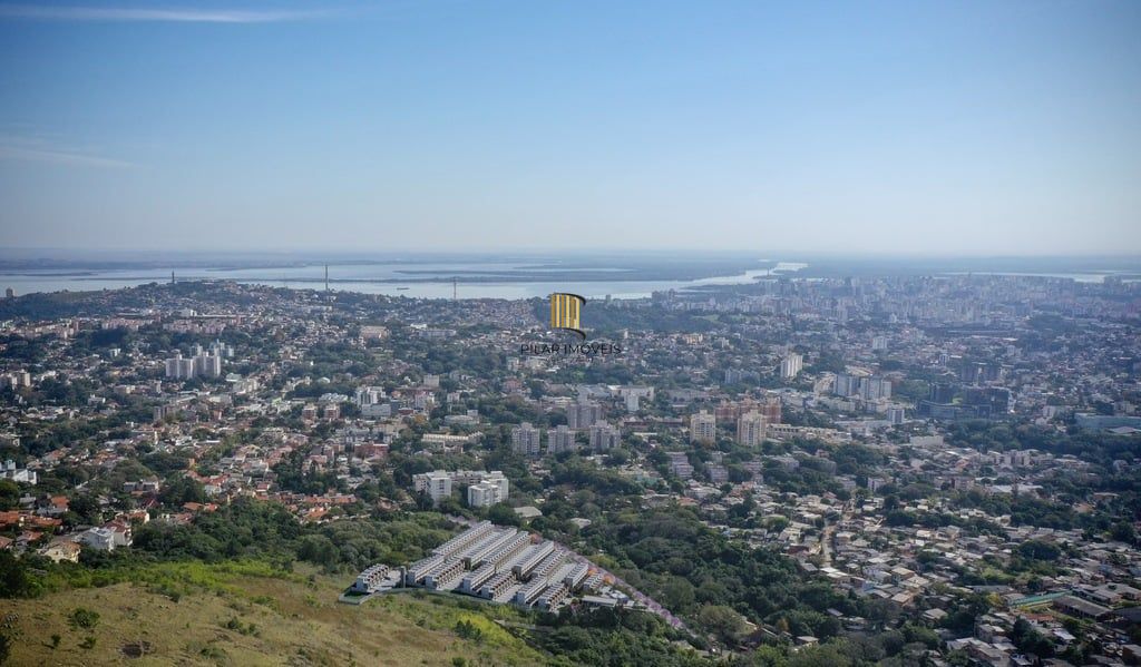 Casa de Condomínio 3 dormitórios no bairro Teresópolis