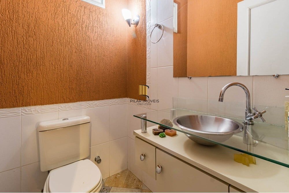 Casa 3 dormitórios no bairro Santo Antônio