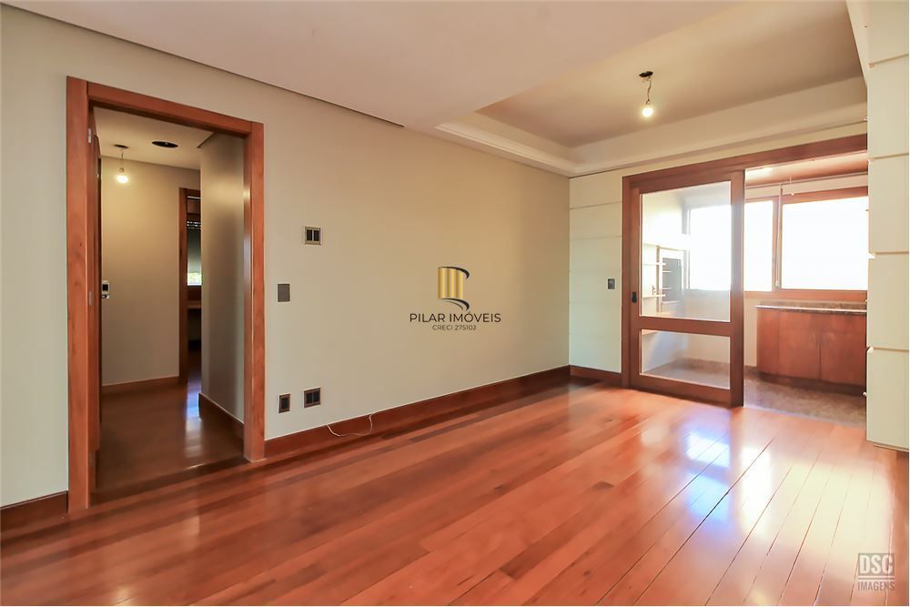 Apartamento 4 dormitórios no bairro Mont Serrat