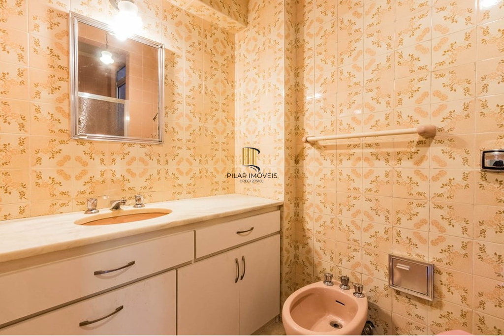 Apartamento 2 dormitórios no bairro Moinhos de Vento