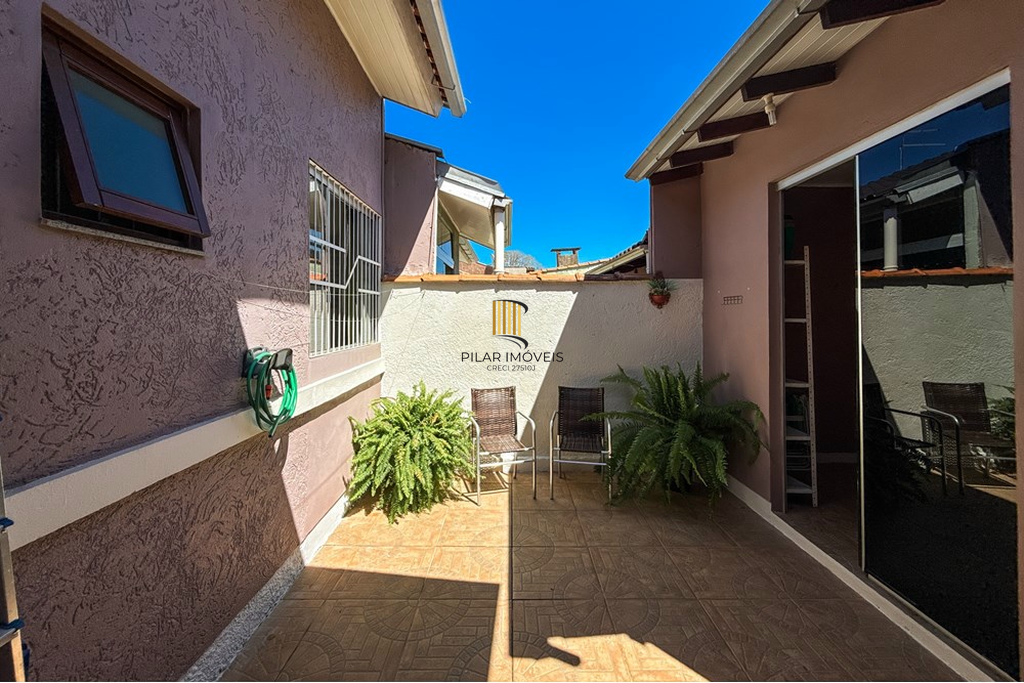 Casa 2 dormitórios no bairro São José