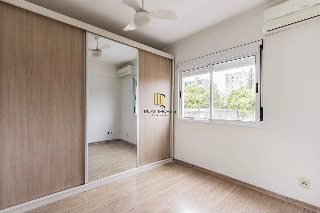 Apartamento 3 dormitórios no bairro Vila Ipiranga