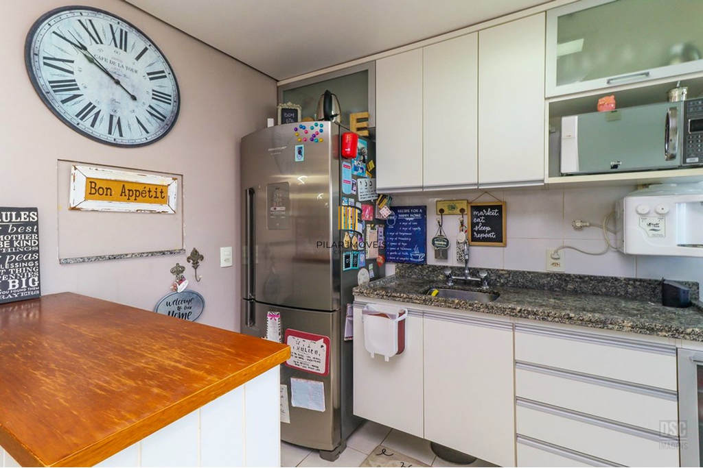 Apartamento 2 dormitórios no bairro Passo da Areia