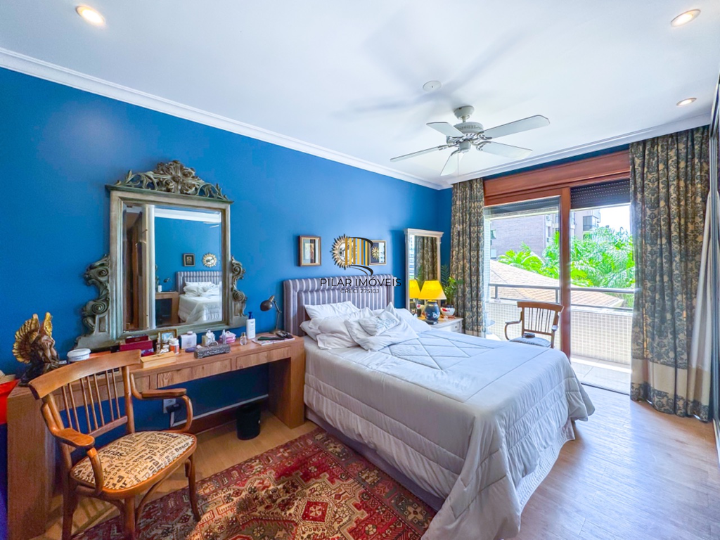 Apartamento 4 dormitórios no bairro Bela Vista