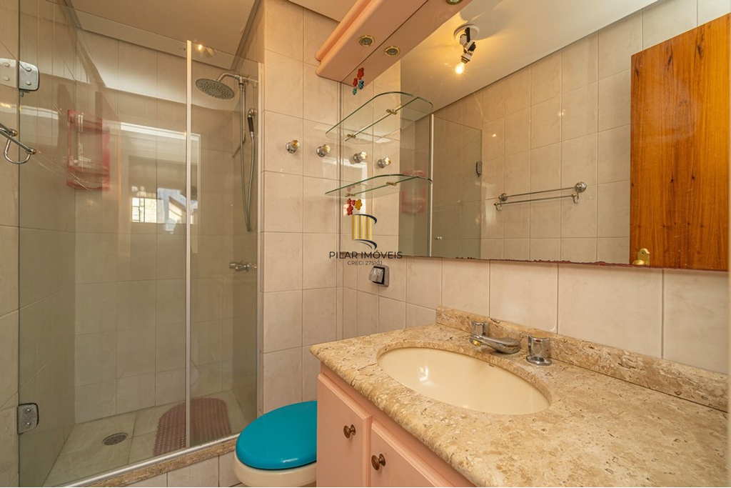 Apartamento 3 dormitórios no bairro Menino Deus